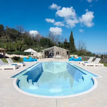 Exclusive Private In Villa